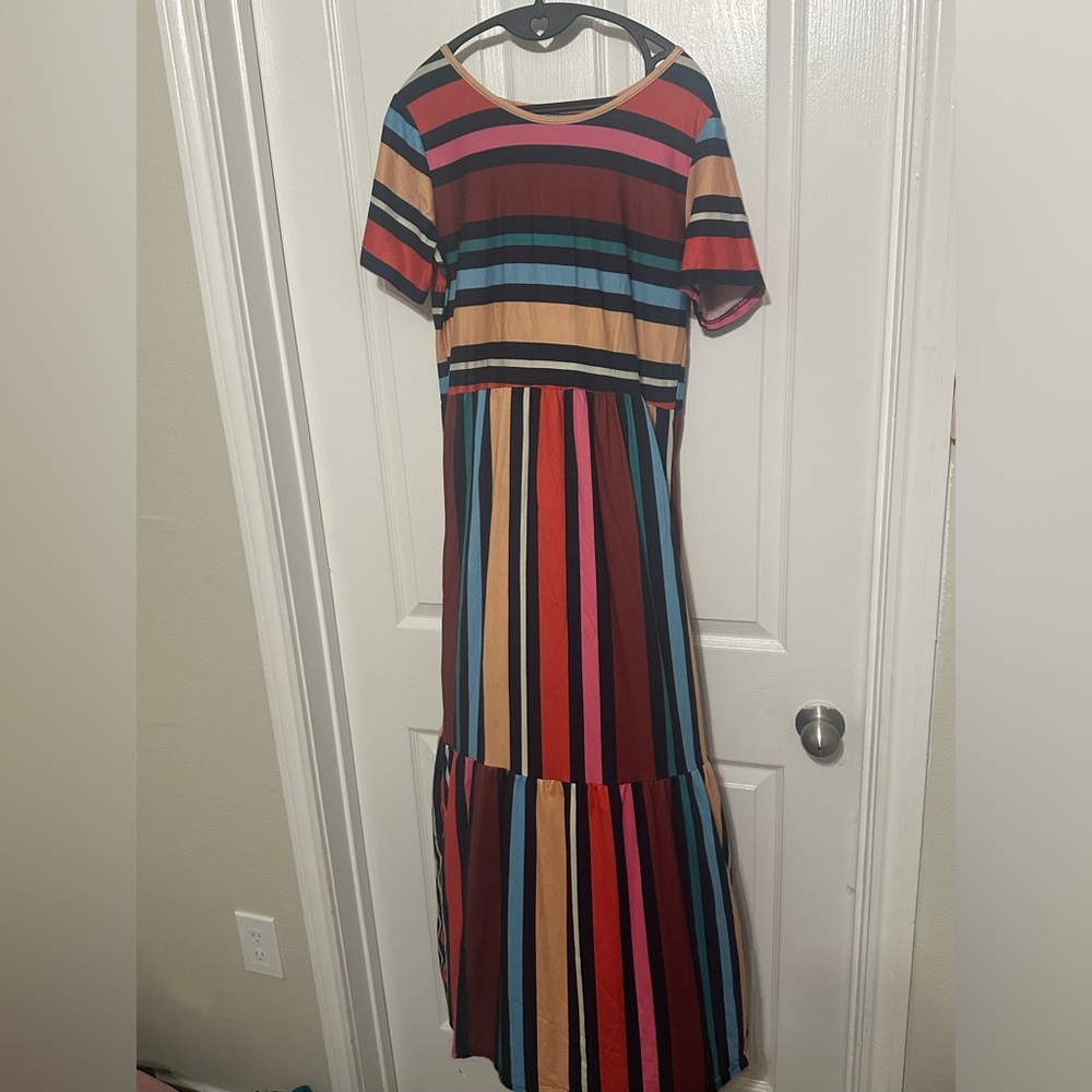 Multi Colored Dress Over the Knees Size Large
